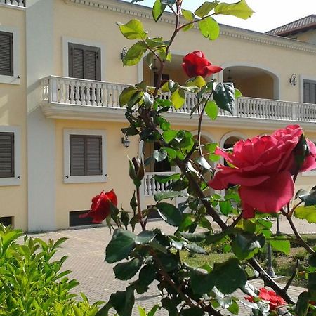 Villa Belvedere Nardo Bagian luar foto