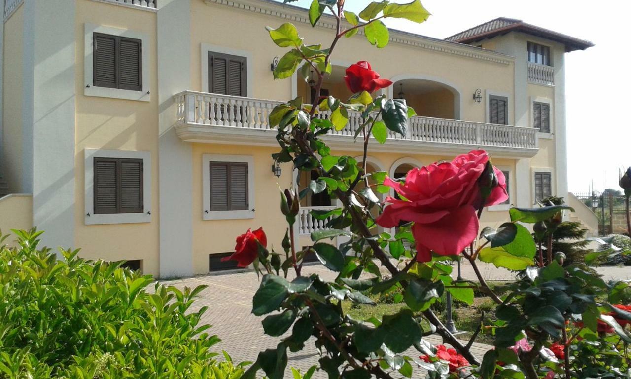 Villa Belvedere Nardo Bagian luar foto
